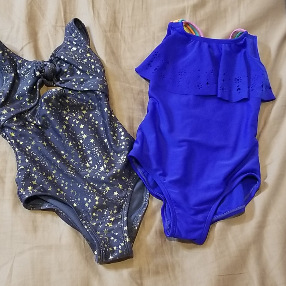 Sz 6/6x Like new set of 2 swimsuits
